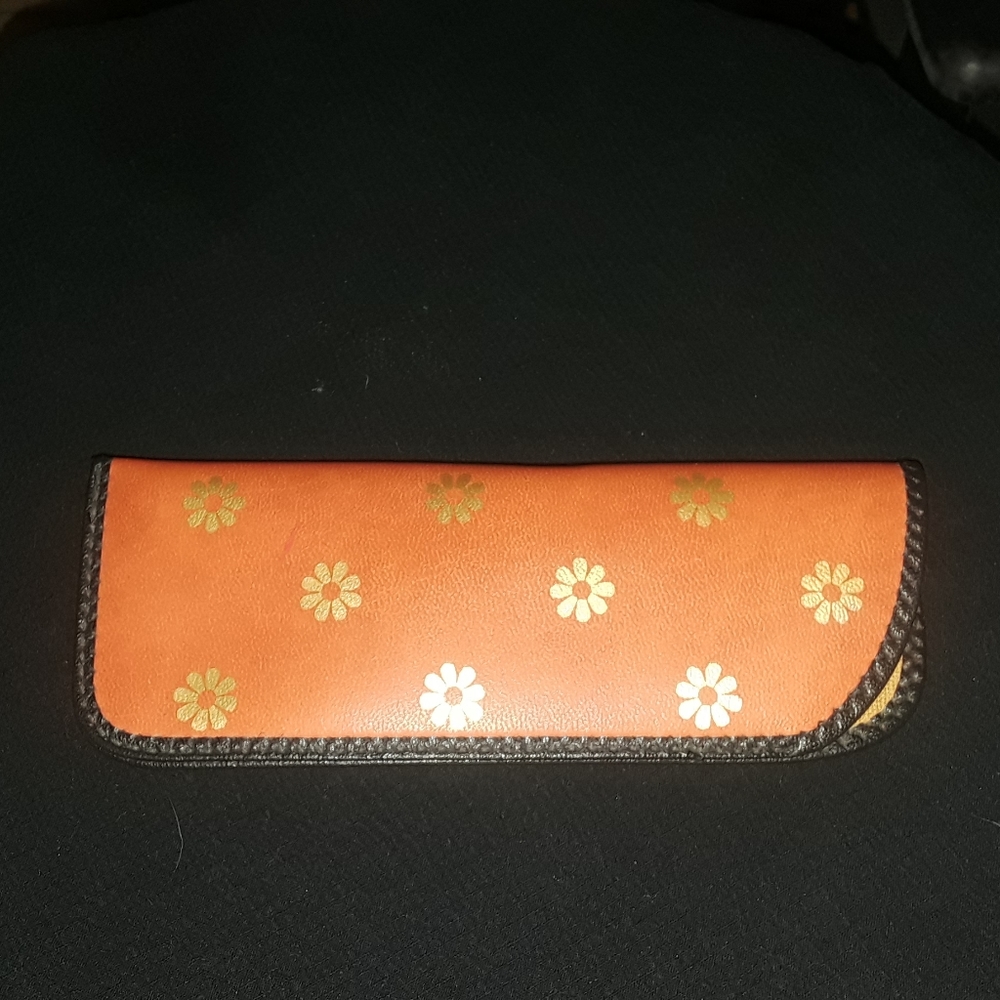 1970s vintage soft eyeglass case
